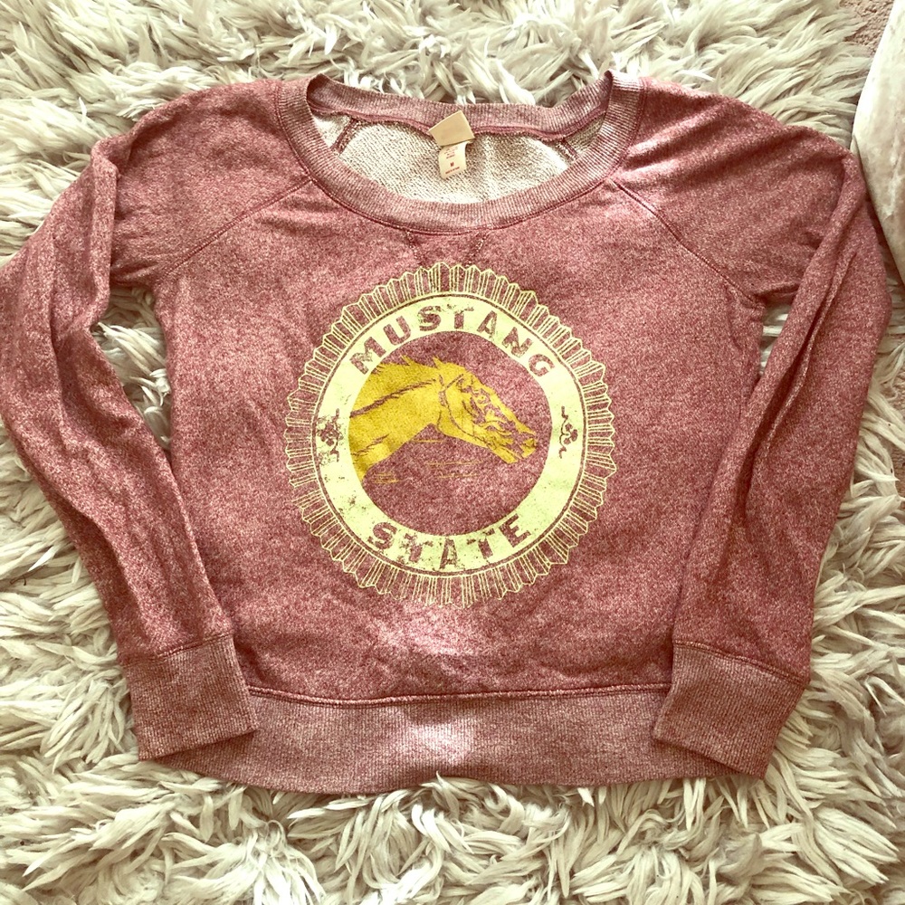 Sweatshirt